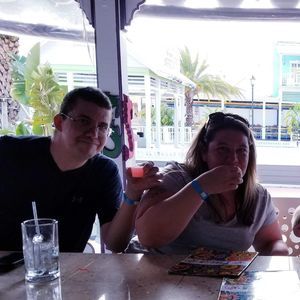 Meet your Posher, Sherry